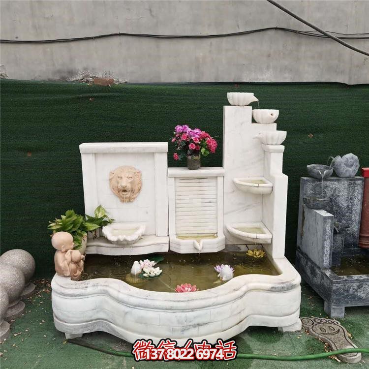 家居擺件，流水環繞庭院