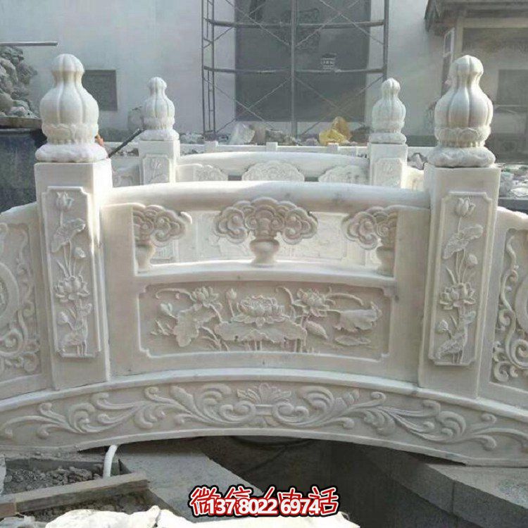 欣賞大理石雕塑的美景，玩轉(zhuǎn)庭院石拱橋