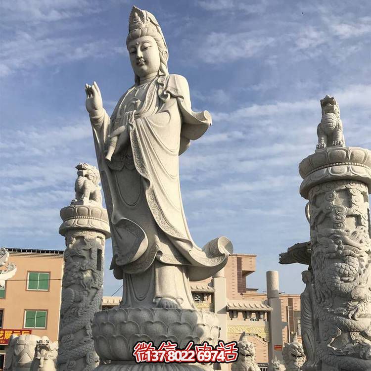 滴水觀音大型雕塑，欣賞美麗的戶外景點(diǎn)