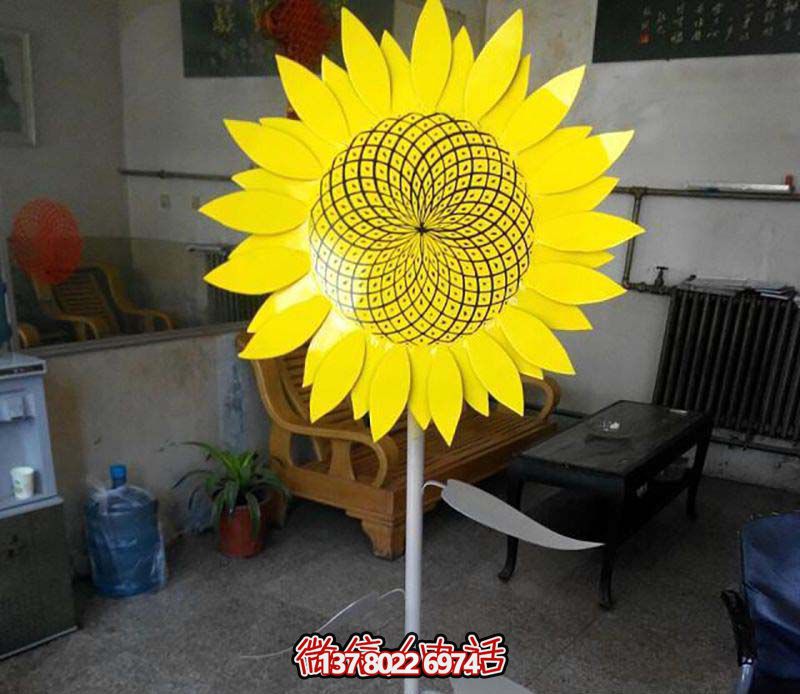不銹鋼游樂園草坪擺放雕塑，向日葵裝飾
